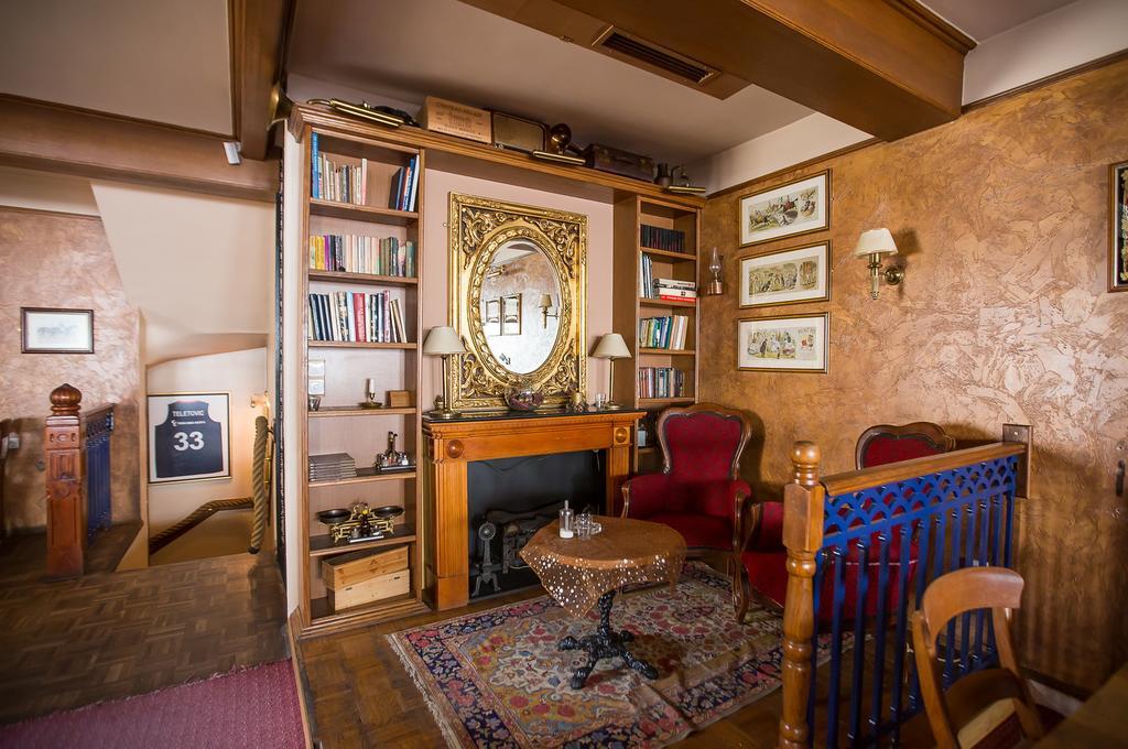 Heartland City B&B Tuzla Bagian luar foto